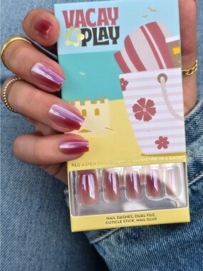 Red Aspen Glazed Ombre Press-On Nails in Pink Gradient